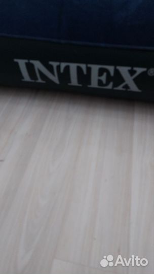 Надувной матрас intex