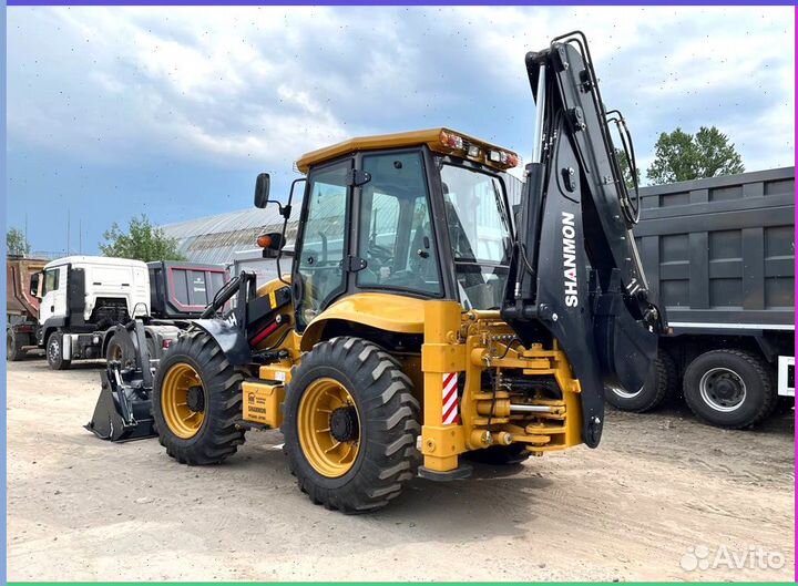 Левое стекло на экскаватор-погрузчик shanmon 388h