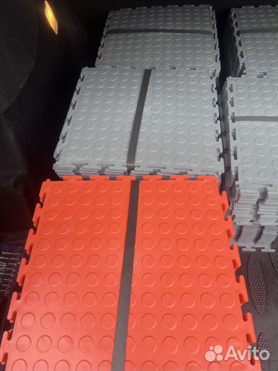 Плитки пвх замковые