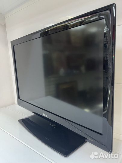 Телевизор LG 32LE3300 32