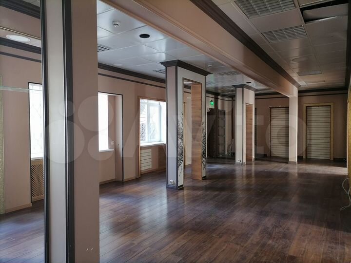 Торговая площадь, 228 м²