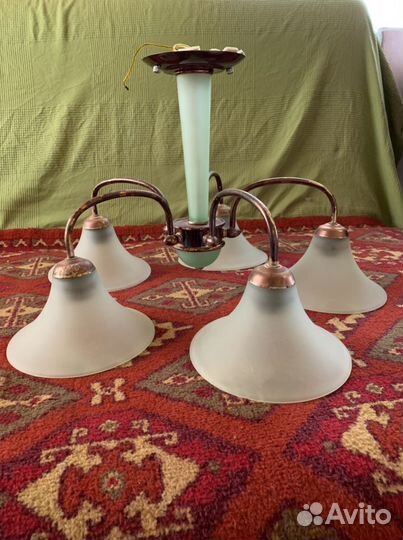 Люстра стеклянная