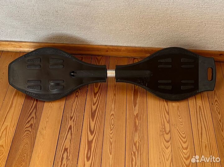 Роллерсёрф (двухколесный скейтборд)