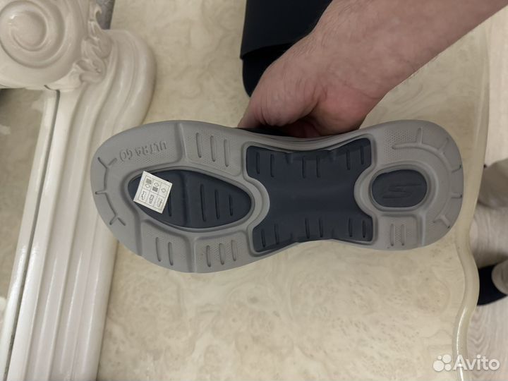 Skechers тапочки