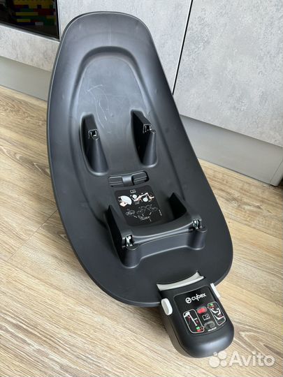 Автолюлька Cybex Aton b i-size с базой isofix