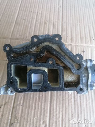 Корпус термостата К4м 1.6i 2009