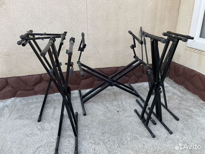 Стойки для Синтизаторов Микрафонов Калонок