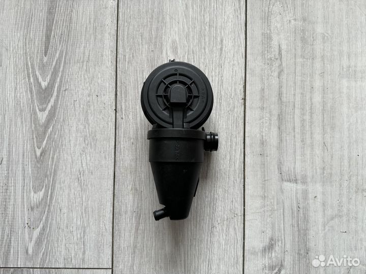 Клапан КВКГ BMW M52 E39 E38 E36