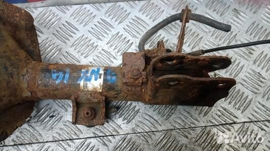 Стойка передняя правая peugeot 4007 (9NK14N501)