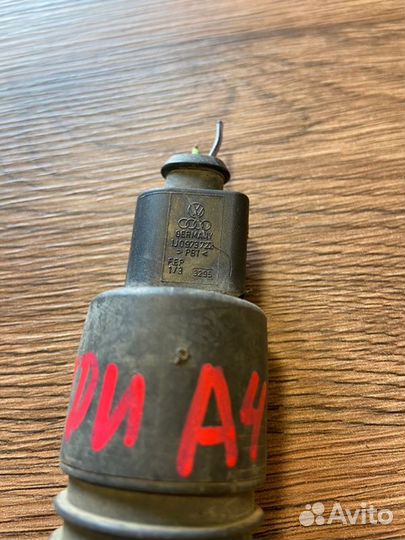 Насос омывателя Audi A4 B7