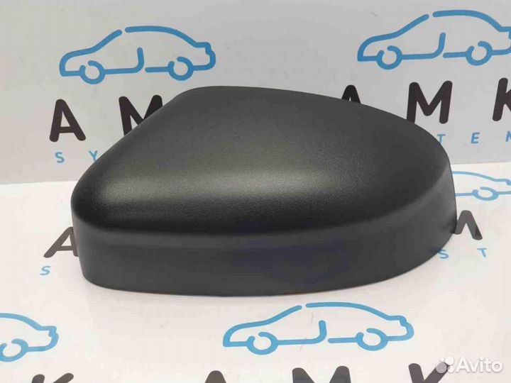 Накладка Ford Focus II 2008-2011