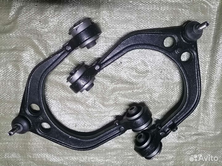 Рычаги верхние Dodge charger LX 2005-2010
