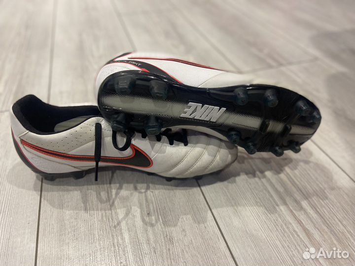 Бутсы nike tempo