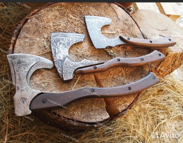 Топор кованый