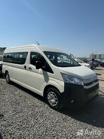 Toyota Hiace 2025 13 seater из ОАЭ