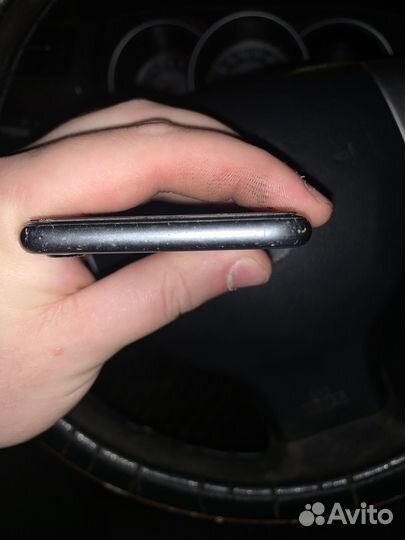iPhone 8, 64 ГБ
