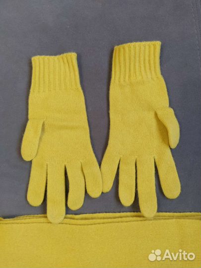 Комплект шарф и перчатки