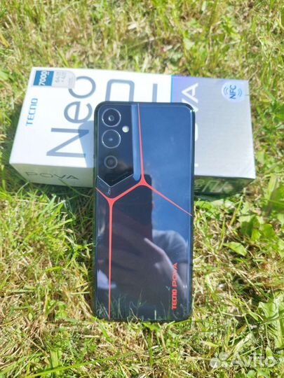 TECNO Pova 2, 4/64 ГБ