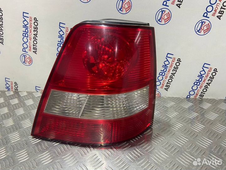 Фонарь Kia Sorento BL