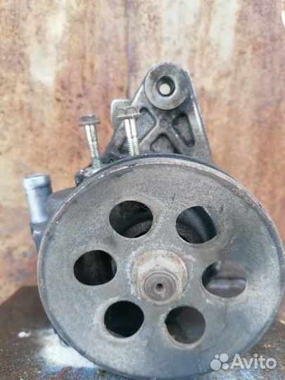 Насос гур honda Civic 6