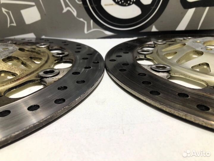 Тормозные диски Honda CBR 900 RR Fairblade 1995г