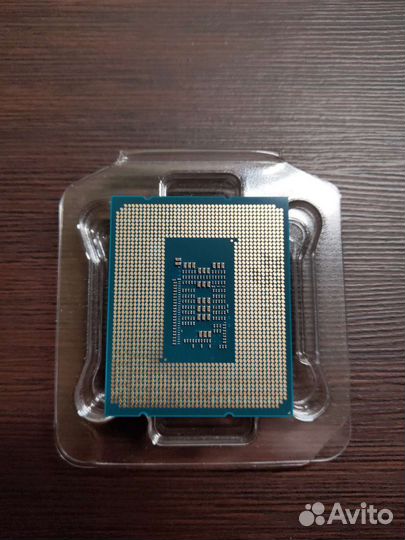 Процессор Intel Core i5-12600 box на гарантии