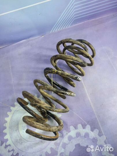 Пружина передняя Chevrolet Lanos