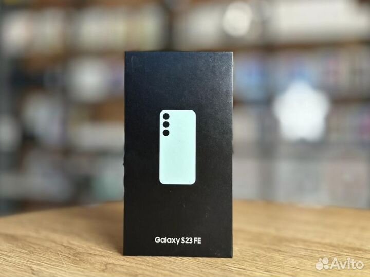Samsung Galaxy S23 FE, 8/256 ГБ