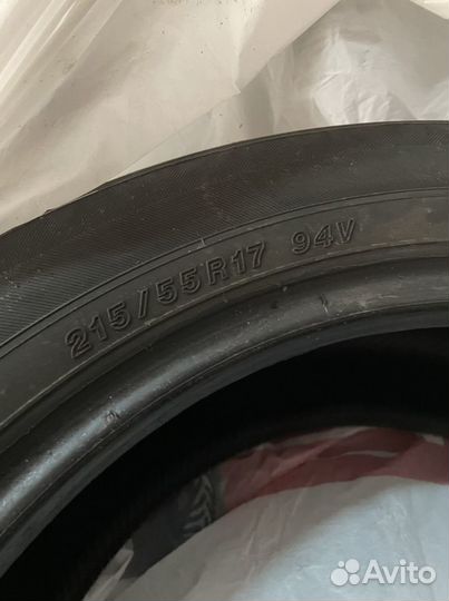 Yokohama BluEarth E70 215/55 R17