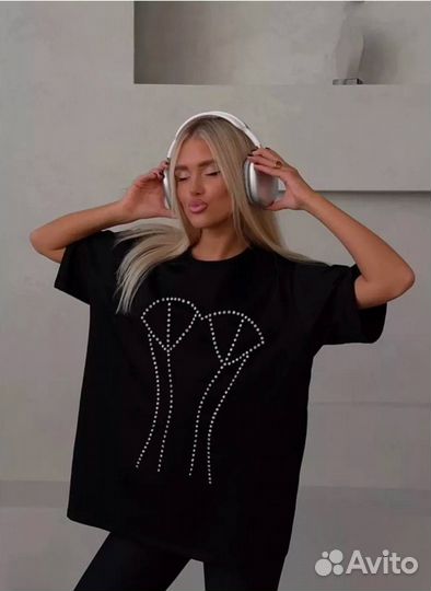 Футболка со стразами корсет