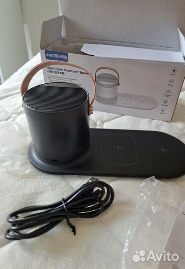 Беспроводное зарядное устройство новое