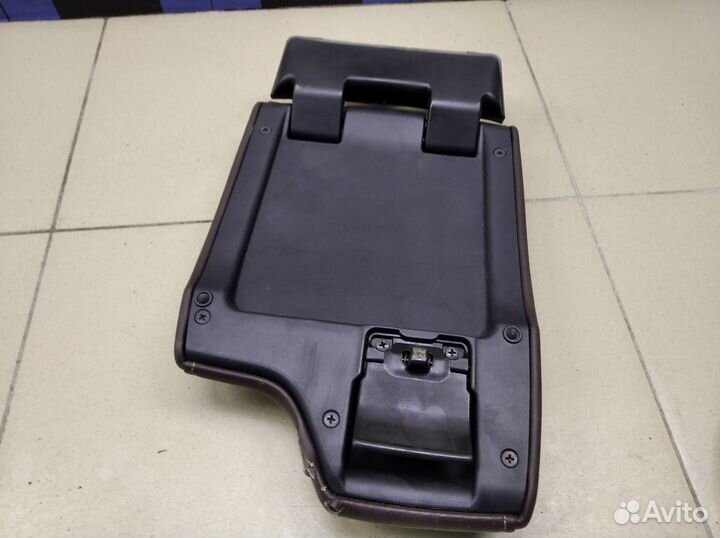 Подлокотник Fortuner 2015