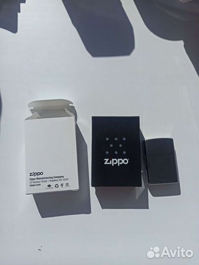 Зажигалка Zippo бензиновая