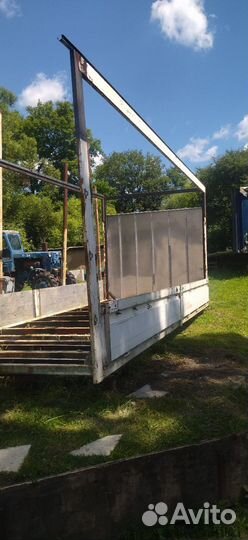 Бортовая платформа