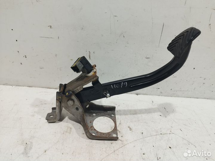 Педаль тормоза Solaris 2010-2017 (МКПП)