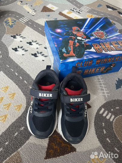 Кроссовки для мальчика
