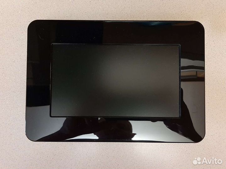 Фоторамка Samsung SPF-71ES