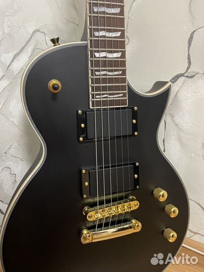 Электрогитара Magna