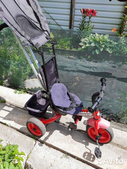 Детский трехколесный велосипед