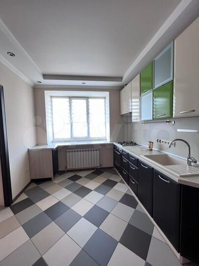 3-к. квартира, 86,4 м², 1/10 эт.