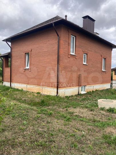 Коттедж 183,1 м² на участке 13,6 сот.