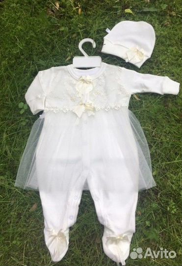 Комбинезон на выписку для девочки