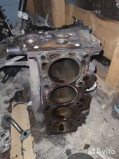 Блок двигателя Hyundai Sonata 4 EF 2л G4GC