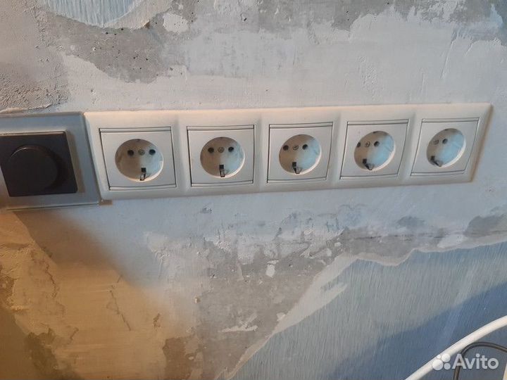 Услуги электрика. Замена проводки