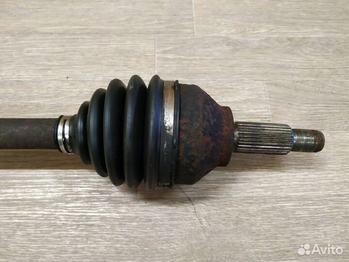 Привод правый Ford Mondeo 3 (двс 2.5 АКПП)