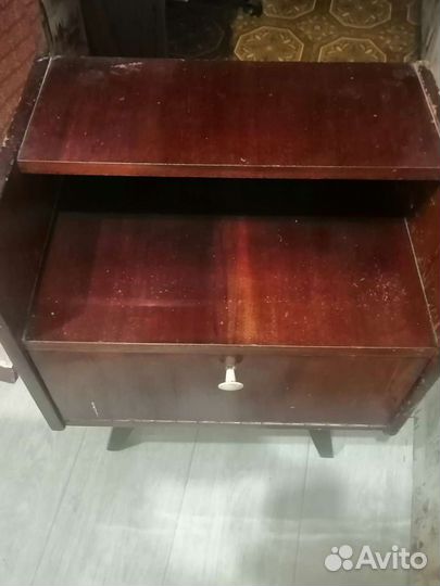 Тумба прикроватная винтажная