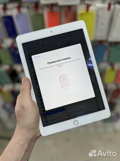 Планшет iPad Air 2 64 Gb Wi-Fi+Sim белый