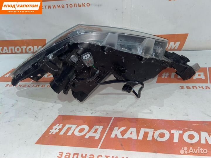 Фара правая Mazda 3 BM рест. 2016 B63B51030