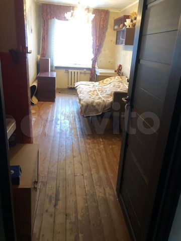 Комната 13,4 м² в 4-к., 2/4 эт.