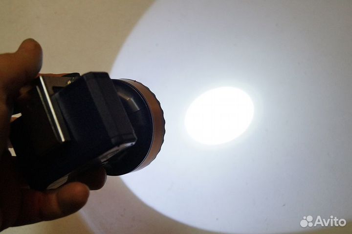 Налобный подводный фонарь для дайвинга